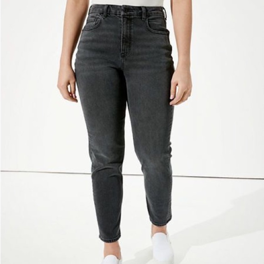 American Eagle Black mom jeans
